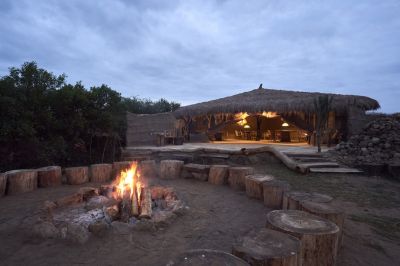 Originalmaasailodgel12