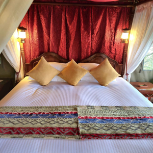 Doppelbetten in den Zelten