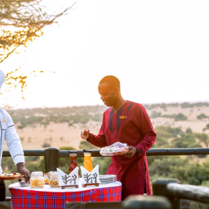 Sundowner Kirawira Serena Tented Camp