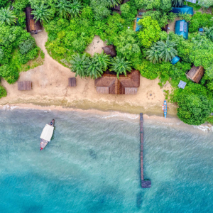 Camp Overview und Lake View
