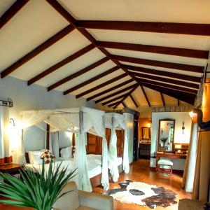 Wohnbereich mit zwei Einzelbetten