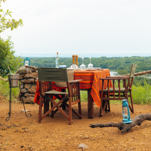 privates Essen mit Ausblick auf die Landschaft