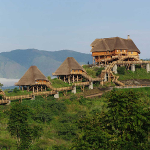 Unterkunft von Weitem auf Stelzen