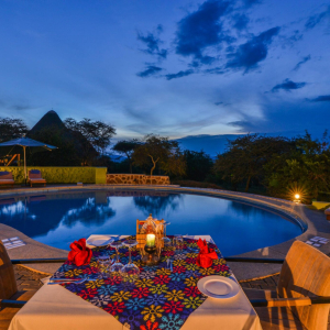 privates Abendessen am Pool