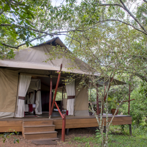 Fluss Zelt von Außen