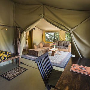 Familienzelt Wohnbereich