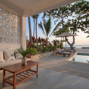 Beach Villa mit Pool