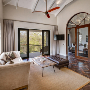 Executive Suite Lounge