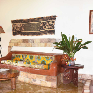 Honeymooner Couch