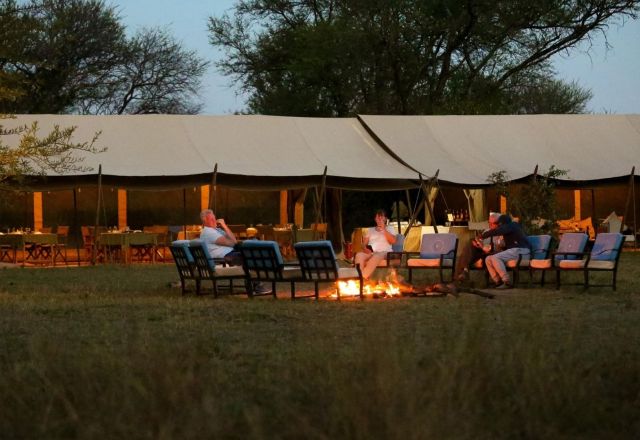 Intimate Camp Zebra - Mobile Camp Serengeti